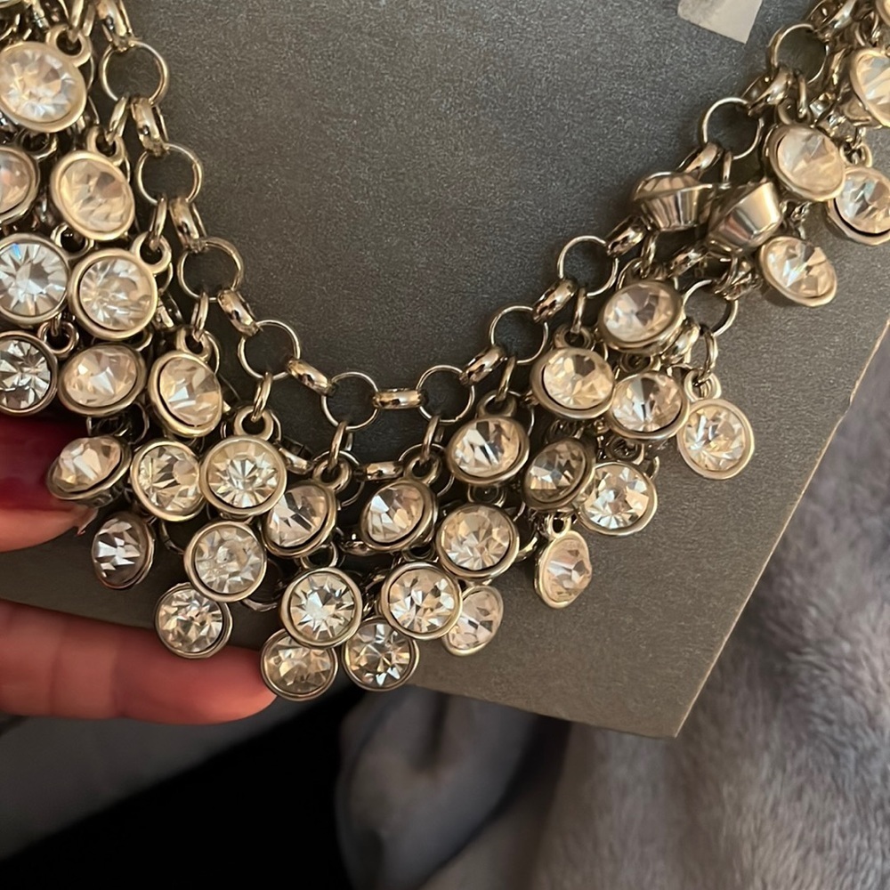 Statement necklace clear dangling stones on Silver chain NEW never wore
